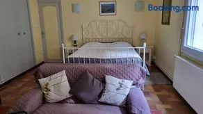 Beau logement autonome à 15 mn du centre de Dijon - Image 1