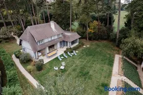 Sea-view villa minutes from Deauville - Image 1