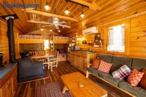 Timber Ridge Retreat - Image 4