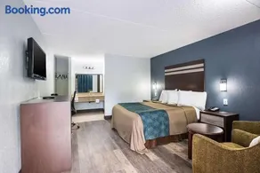 Red Carpet Inn & Suites NJ-73 - Image 3