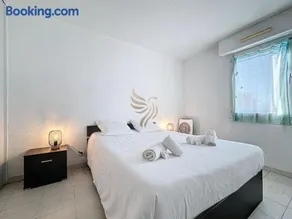 T2,garage,AC,swimming pool,750 m from the beach. - Image 3