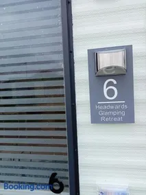 6 Headwards Glamping Retreat - Image 5