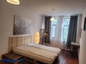 Hot Spot Apartments - Image 1