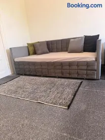 MonteurOase Einzelbett WLan TV Küche Waschmaschine Parkplatz Bad Hof K2A - Image 3