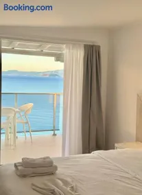 Myrto Rooms - Image 1