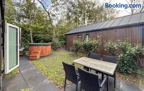 2 Bedroom Pet Friendly Home In Oud Gastel - Image 1