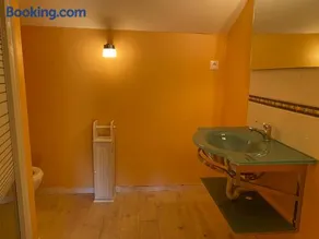 Le Clos des Figuiers - 3 Chambres d'hôtes de charme - Image 3