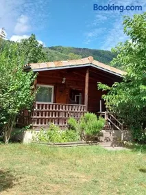 chalet - Image 1
