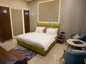 Thejaiparadise by jai hotel - Image 1