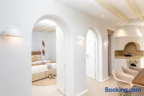 Villa Gold & White - Image 3
