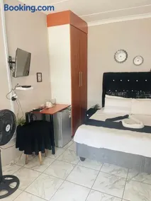 Plein On Suid Guesthouse - Image 2