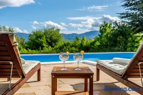 Casa di Oliva-house with heated pool & jacuzzi in Trilj, Croatia - Image 1
