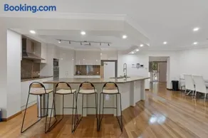 Castlereagh Haven-Serene Dual-Home Country Estate - Image 1