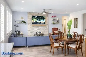 Resort Pool & Spa - Temecula Wine Country Close - Image 5