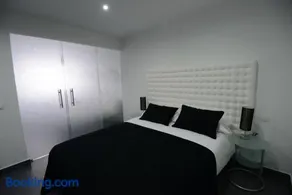 Apartamentos Torrecilla - Image 1