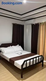 Mimi's Inn - Image 4