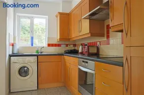 ChurchMews a Lovely 3 Bedroom Home with Golf, Fishing and Seaside - Image 5