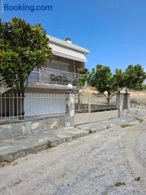 Titi's home - Image 1