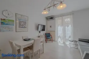 Prokonzul 2BR apartment in old town - Image 3