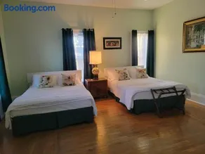 Josephine's Bed & Breakfast - Image 1
