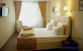 Hotel Asteri - Image 2