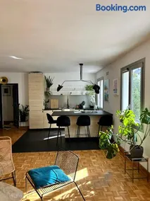 Superbe appartement au porte de Paris et du salon des expositions - Image 1