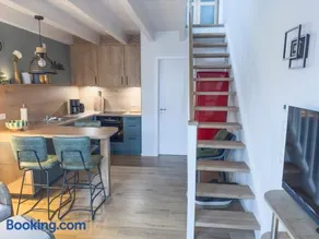 Tiny House - Image 3