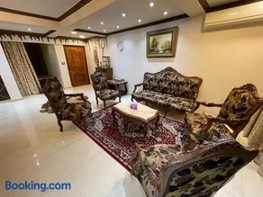 شقة 702 عائليه كبيره مطله علي قناة السويس والبحر - Image 2