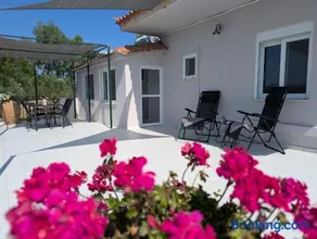 Villa Debriz Apartment - Image 1