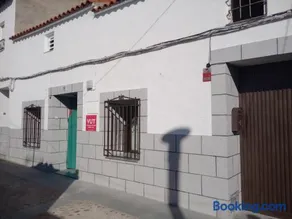 Los Tres Lobitos - Image 1