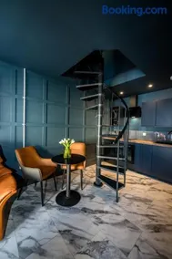 CLM Apartments - Image 1