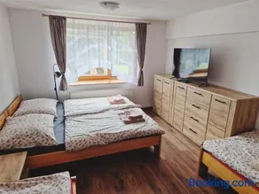 Chalupa u dvou žab - Image 2