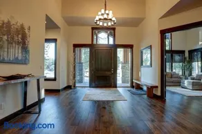 56671 Sunstone Loop - Image 4
