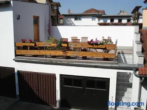 Wunderschöne Ferienwohnung mit Terrasse, Garten und Grill - Image 4