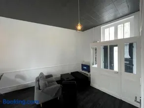 Agréable maison de ville dans la plus belle Avenue - Image 1