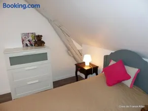 Gîte contemporain rénové avec jardin et animaux acceptés - Image 3