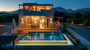 Paradise Garden Villa - Image 2