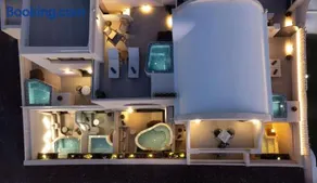 The Cosmopolitan - Karterados Urban Suites - Image 2