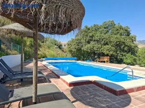 Gusta la Vista - Image 1