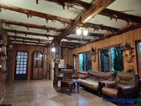 Country Chalet - Image 4