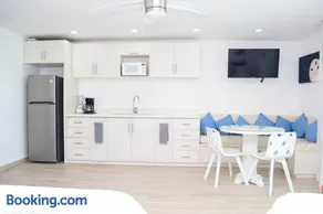 Lovely Studio at the beach, stunning ocean view #1209 - Image 4
