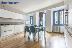 IseoLakeRental - Palazzo Cinquecento - Image 2