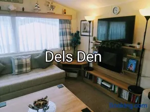 Del's den lakeside weeley bridge - Image 3