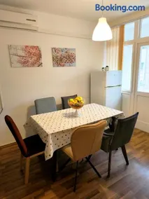 Apartment Old Town - Image 2