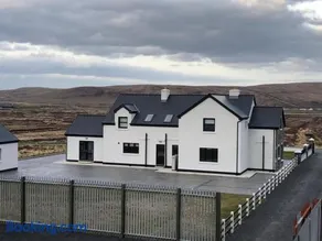 Belmullet 4BR full house near town centre - Image 2