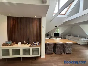 Loft aan Zee Bergen-Schoorl Luxury Appartement - Image 3