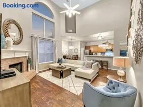 Pro Designed Home 4BDRM POOL - Image 4