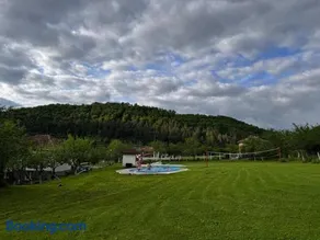 Guest House By The River - Image 4
