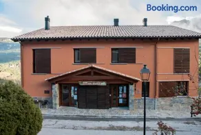 Alberg Cal Manel - Image 3