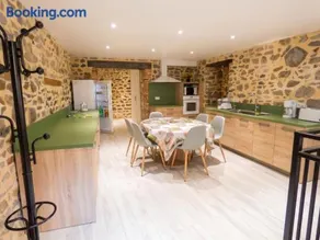 Maison confortable au cœur de Brioude avec parking privé. - Image 2